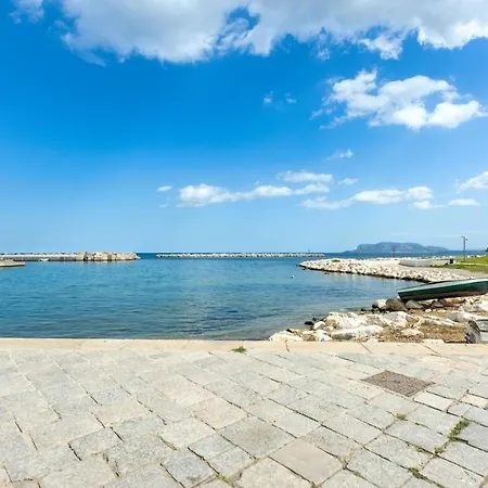 Erasmo Luxury, 公寓 巴勒莫