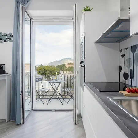 Erasmo Luxury, 公寓